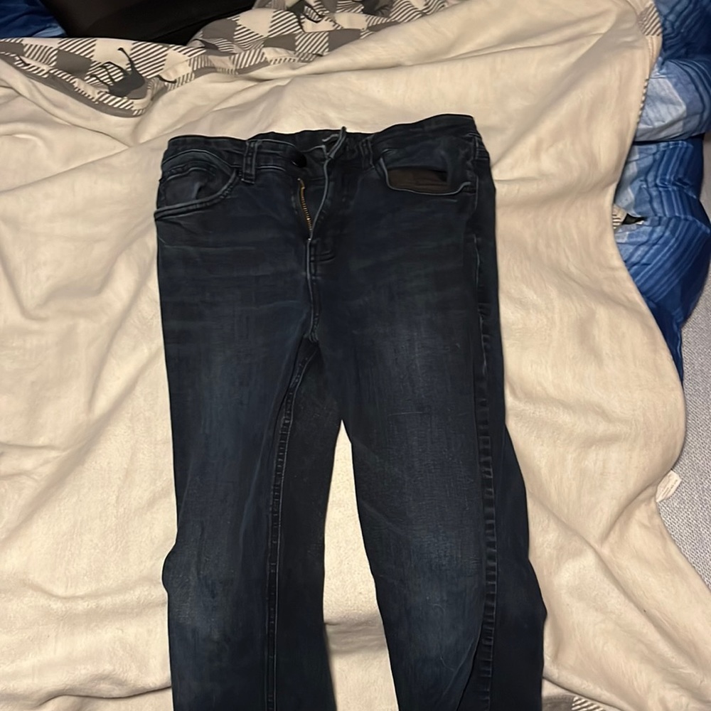 Men’s blue jeans